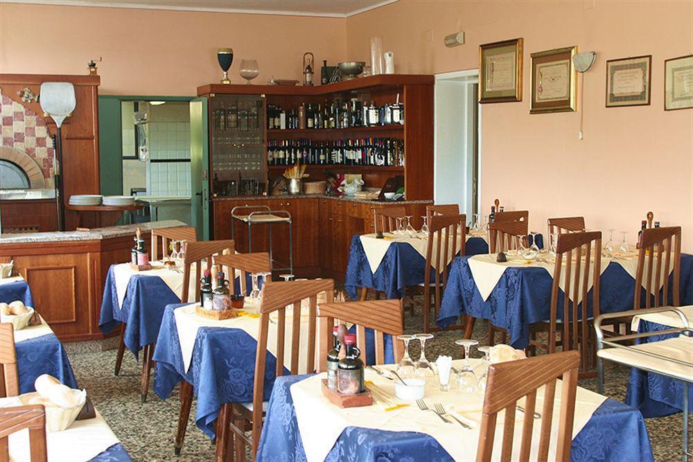 Hotel Olivi Salò Eksteriør billede