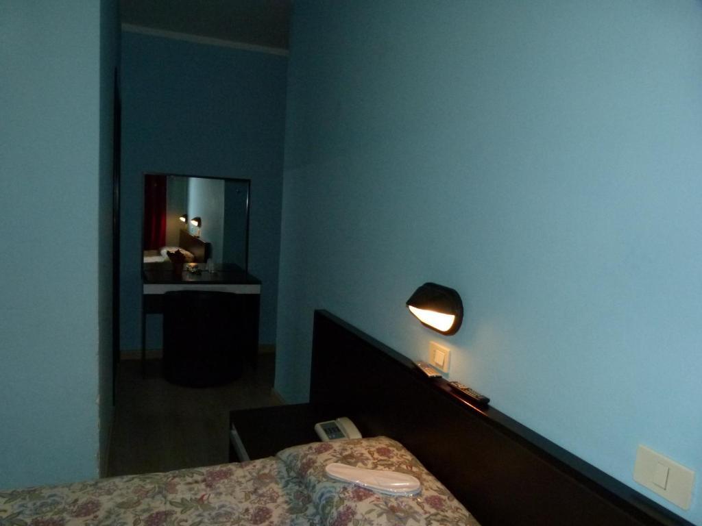 Hotel Olivi Salò Eksteriør billede