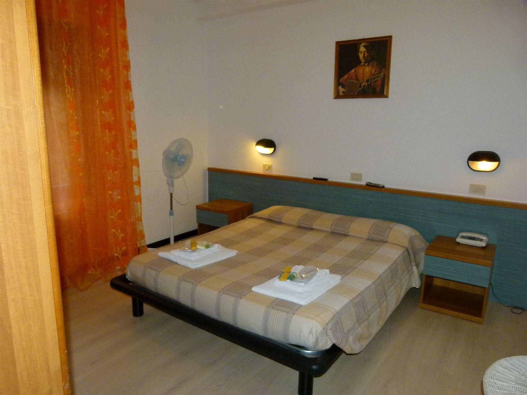 Hotel Olivi Salò Eksteriør billede